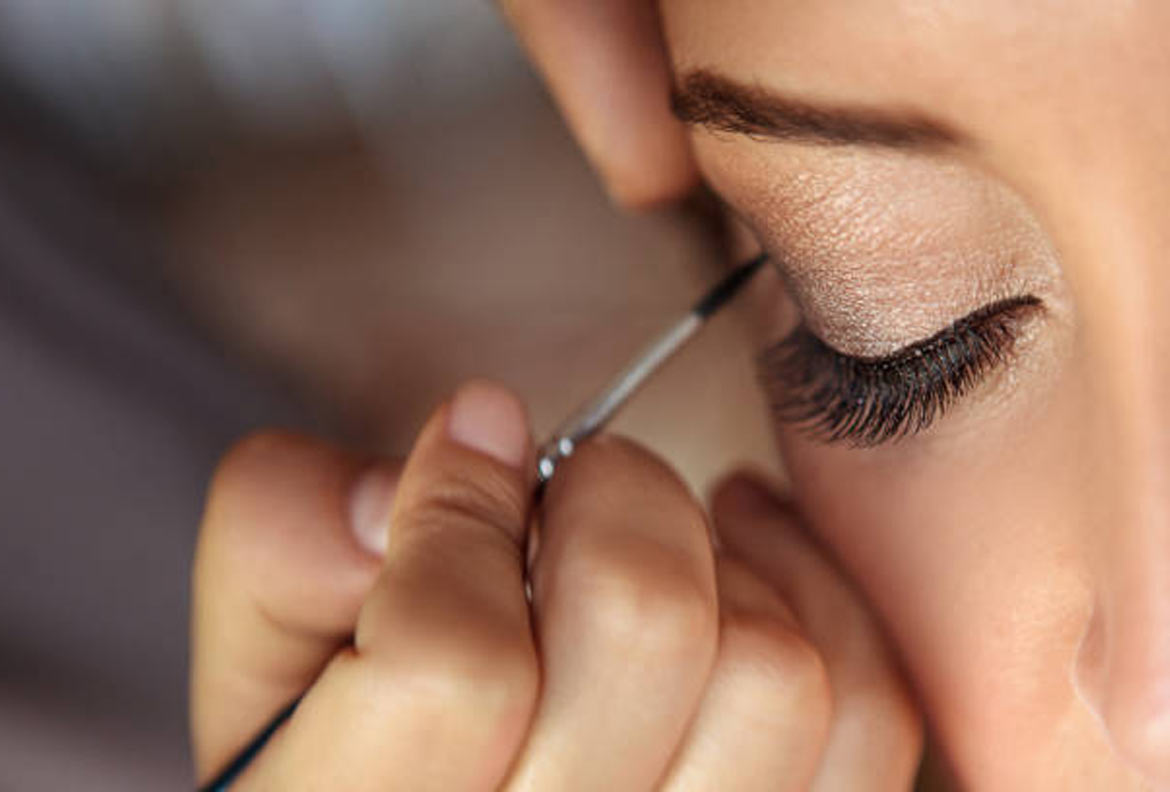 Soin esthétique ou coaching bien-être, quelle nature véritable pour le Relooking ?